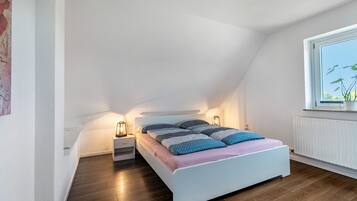 2 Schlafzimmer, Bügeleisen/Bügelbrett, kostenloses WLAN, Bettwäsche