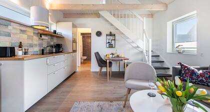 Ferienhaus 'Helgohuus' mit privater Terrasse, privatem Garten und Wi-Fi