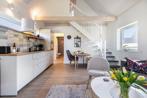 Ferienhaus 'Helgohuus' mit privater Terrasse, privatem Garten und Wi-Fi