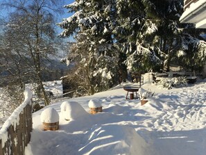 Property grounds - Apartment 'Panoramablick' with Shared Terrace, Shared Garden and Wi-Fi (Schmallenberg)