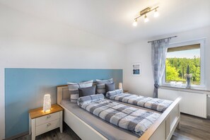 2 sovrum, strykjärn/strykbräda, gratis wi-fi och sängkläder