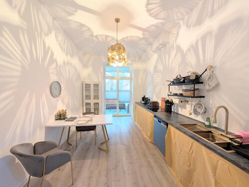 Apartment 'Grand Deluxe' with Shared Terrace, Balcony and Wi-Fi