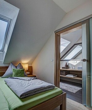 2 bedrooms, free WiFi