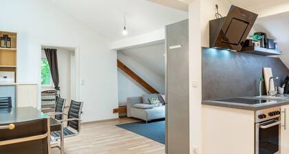 Dog-Friendly Apartment with Balcony – Hiking & Workation in Bavaria