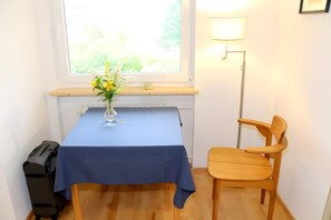 Interior - Apartment 'Jachmann, 80qm' with Private Terrace, Private Garden and Wi-Fi (Schönwald)