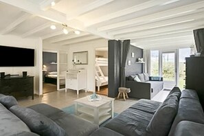 2 Schlafzimmer, Bügeleisen/Bügelbrett, Internetzugang