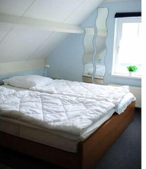 3 chambres, fer et planche à repasser, accès Internet