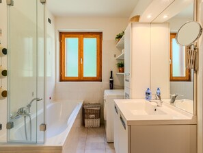 Towels - Buongusto by Interhome (Sorico Albonico)