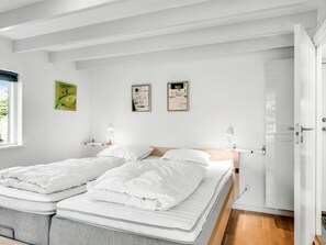 3 bedrooms, Internet - "Valentin" -  from the sea by Interhome (Hals)