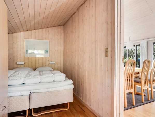 3 bedrooms, internet