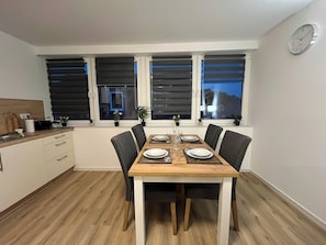 Dineren