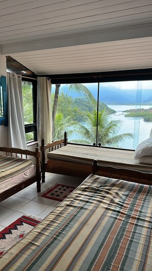 4 quartos, Wi-Fi, roupa de cama