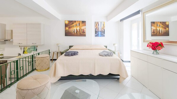 2 chambres, fer et planche à repasser, Wi-Fi, draps fournis