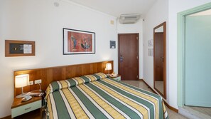 1 dormitorio, Internet, ropa de cama