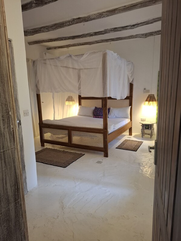 2 bedrooms