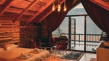 Superior Bungalow, Balcony | 1 bilik tidur, Wi-fi percuma