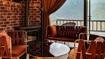 Superior Bungalow, Balcony | 1 bilik tidur, Wi-fi percuma