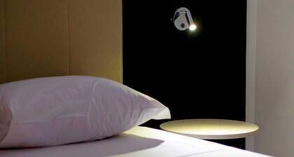 Delightful two-bedroom apartment, near the beach (450m)