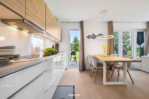 Ankermann II - wood-burning stove, sauna, shower, terrace, parasol, view of the countryside