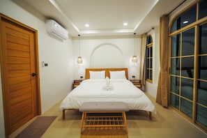 4 habitaciones, tabla de planchar con plancha, wifi y ropa de cama