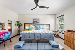 4 bedrooms, desk, iron/ironing board, travel crib