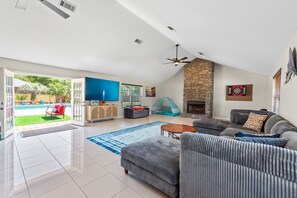 Télévision, espaces bureaux