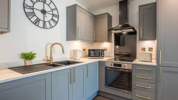 Microwave, oven, highchair