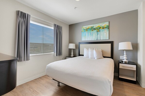 2 bedrooms, desk, iron/ironing board, free WiFi