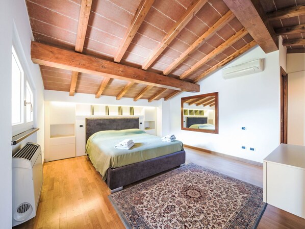 3 slaapkamers, reisbedje, gratis wifi