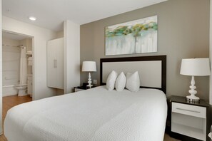 2 Schlafzimmer, Schreibtisch, Bügeleisen/Bügelbrett, kostenloses WLAN