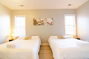 4 bedrooms, desk, iron/ironing board, free WiFi