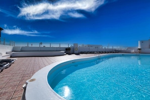 Pool - L'AZDORA LA CONCHA CLOSE TO THE SEA (Playa Honda)
