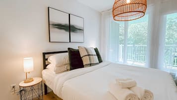 Bügeleisen/Bügelbrett, WLAN, Bettwäsche