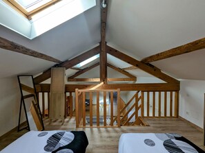 1 chambre, Wi-Fi gratuit, draps fournis