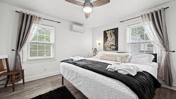 11 bedrooms, iron/ironing board, WiFi, bed sheets