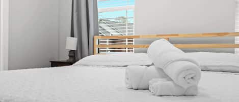 4 habitaciones, wifi y ropa de cama