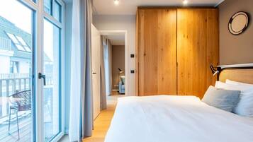 1 bedroom, in-room safe, iron/ironing board, WiFi