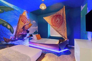 5 habitaciones, tabla de planchar con plancha, wifi y ropa de cama 
