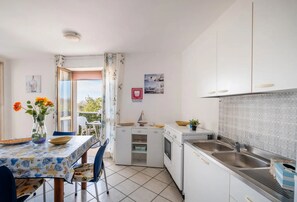 Apartment, 1 Bedroom, Smoking | Interior - Refuge With a View of the sea (Porto Cesareo)