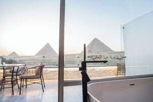 Luxury Double Room | In-room safe, desk, blackout drapes, iron/ironing board