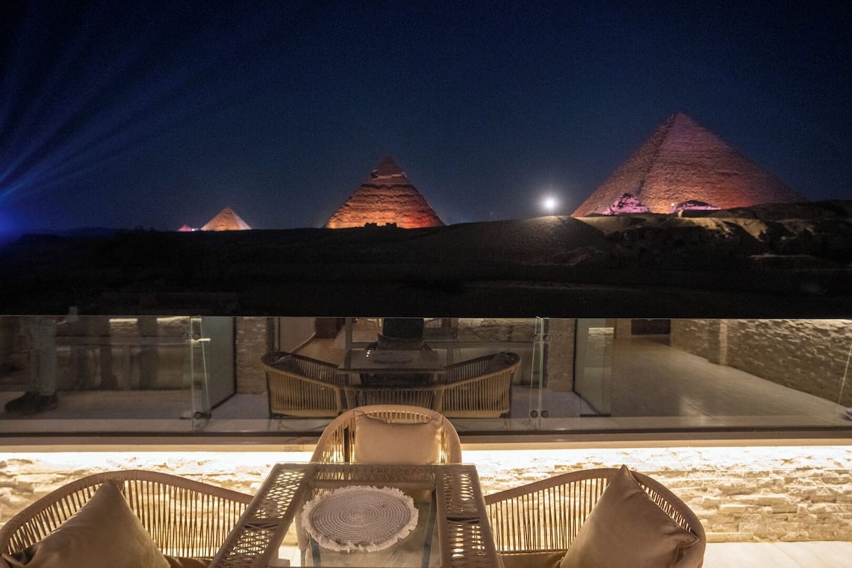 1 bedroom, in-room safe, desk, blackout curtains