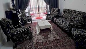 Slaapzaal, 1 slaapkamer, roken, balkon | Woonkamer