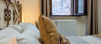 TuscanyLettings Studio&Room