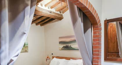 TuscanyLettings Studio&Room