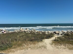Beach - Oceanfront 2 bedroom condo with pool in Carolina Beach (Carolina Beach)