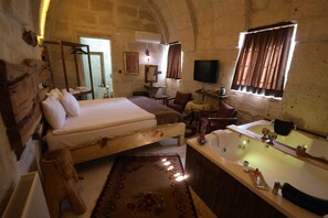 Deluxe Room | Minibar, individually decorated, individually furnished, soundproofing - Almula Cave Hotel (Avanos)