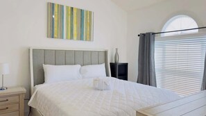 2 soverom, strykejern/-brett, wi-fi og sengetøy