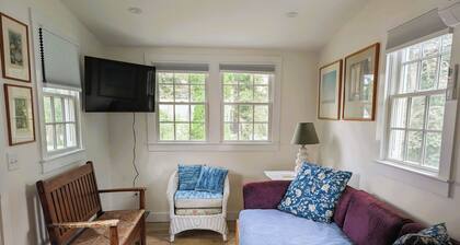 Private Cottage Close to Town CS0047