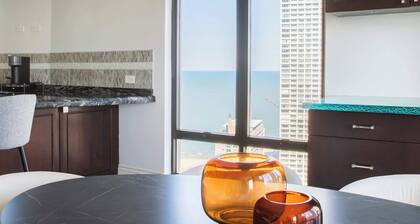 Luxury Designer Penthouse 3803 | Pool | Gold Coast