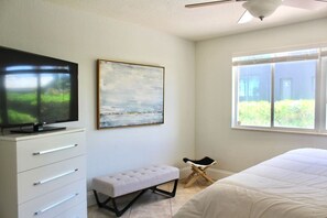 2 Schlafzimmer, Schreibtisch, Bügeleisen/Bügelbrett, WLAN